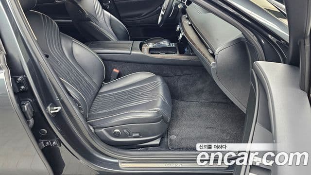 Genesis G80 2020 — ფოტო 27/34