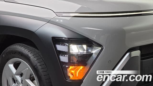 Hyundai Kona Hybrid 2024 — Şəkil 9/37