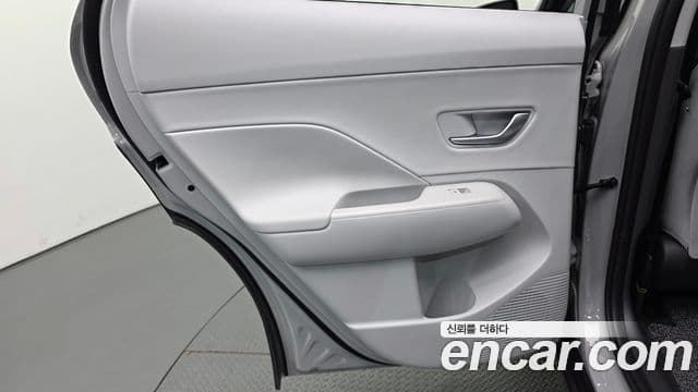 Hyundai Kona Hybrid 2024 — Şəkil 6/37