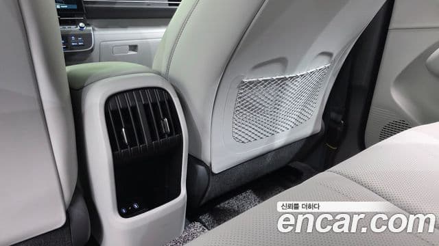 Hyundai Kona Hybrid 2024 — Şəkil 28/37