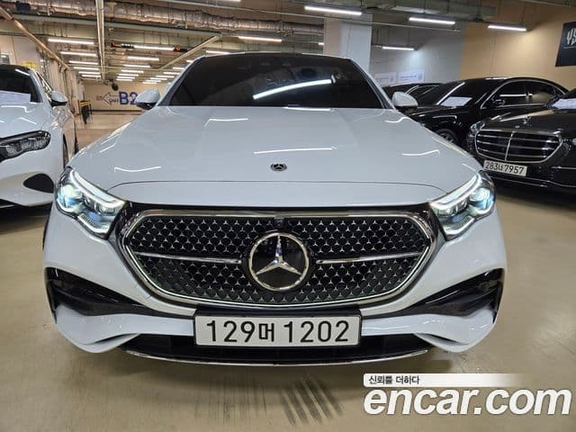 Mercedes-Benz E-Class 2025 — Фото 5/20