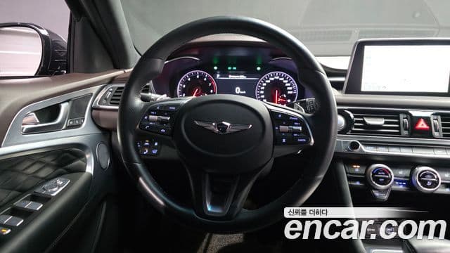 Genesis G70 2019 — Şəkil 13/20