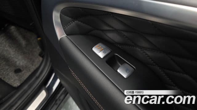 Genesis G70 2019 — Şəkil 18/20