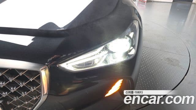Genesis G70 2019 — Şəkil 27/39