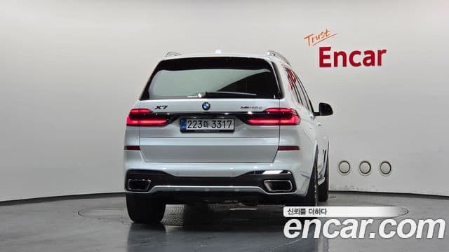 BMW X7 2025 — фото 4 из 20