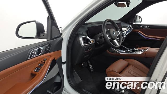 BMW X7 2025 — фото 10 из 20