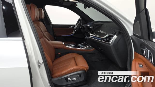 BMW X7 2025 — фото 11 из 20
