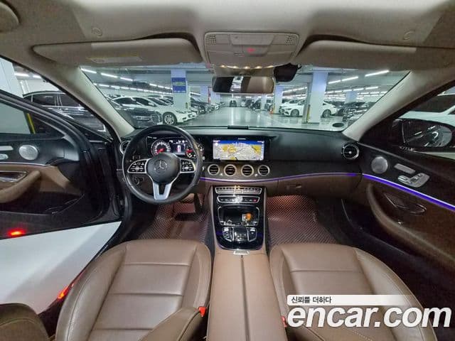 Mercedes-Benz E-Class 2019 — Şəkil 10/20