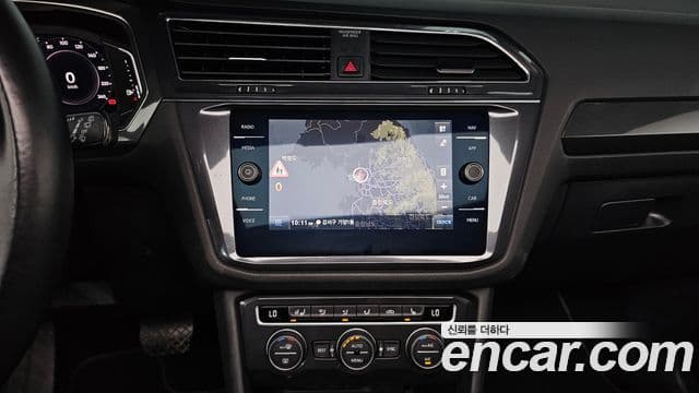 Volkswagen Tiguan Allspace 2020 — Фото 13/20