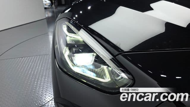 BMW Z4 2021 — Photo 2/30