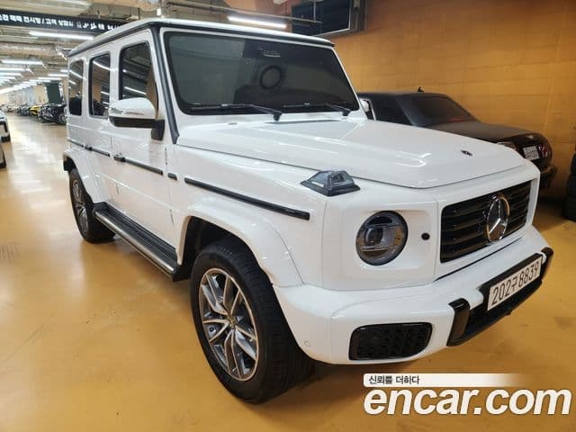 Mercedes-Benz G-Class 2024 — Photo 18/19