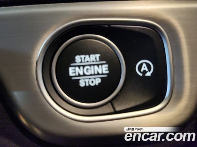 Mercedes-Benz G-Class 2024 — Photo 19/19