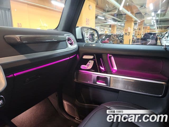 Mercedes-Benz G-Class 2024 — Photo 1/19