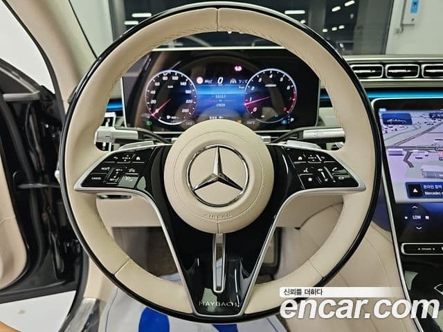 Mercedes-Benz S-Class 2023 — фото 8 из 9
