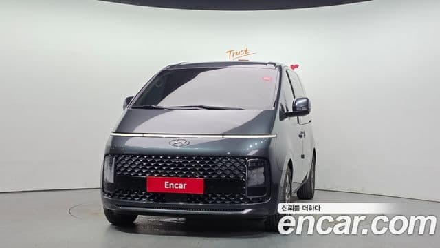 Hyundai Staria 2021 — Фото 3/20