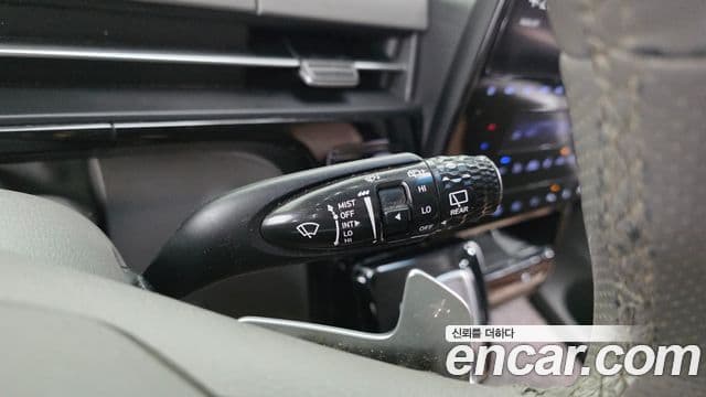 Hyundai Staria 2021 — ფოტო 27/35