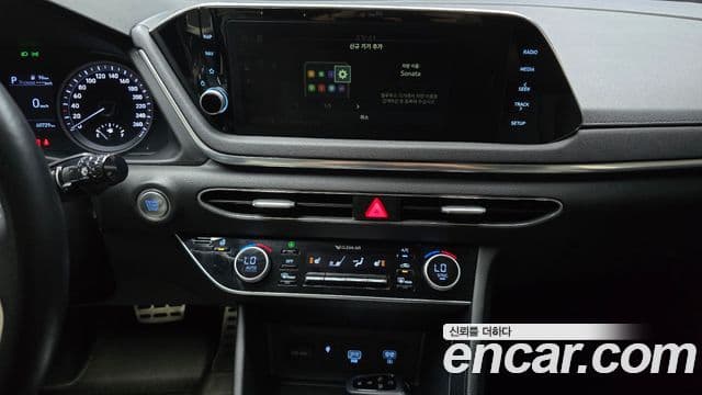 Hyundai Sonata 2020 — Фото 14/20