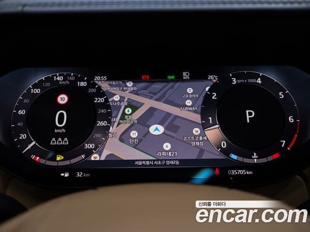 Land Rover Range Rover 2022 — ფოტო 8/20