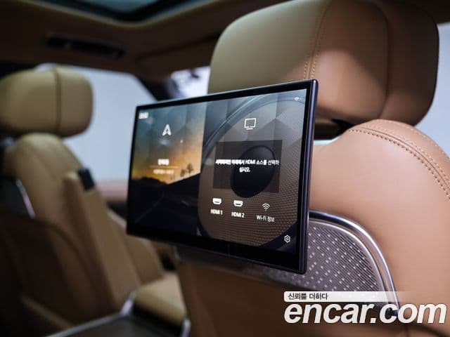 Land Rover Range Rover 2022 — ფოტო 15/20