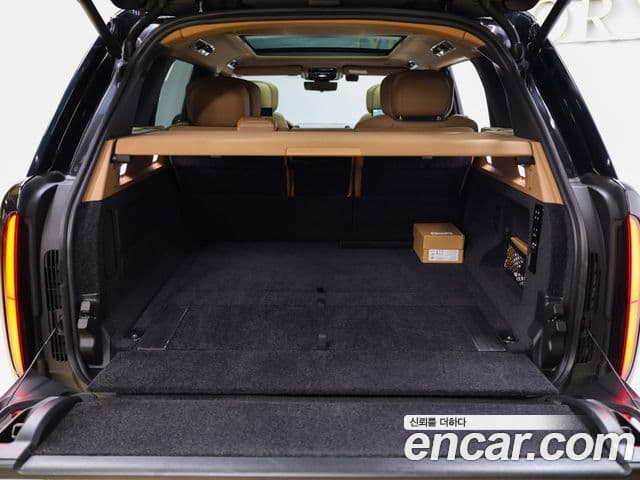 Land Rover Range Rover 2022 — ფოტო 18/20