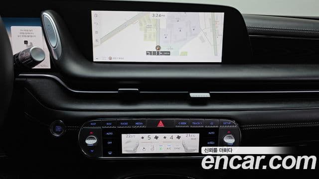 Genesis G90 2022 — ფოტო 14/20