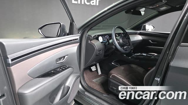 Hyundai The New Tucson 2023 — Фото 8/20