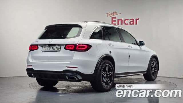 Mercedes-Benz GLC-Class 2020 — Şəkil 2/20