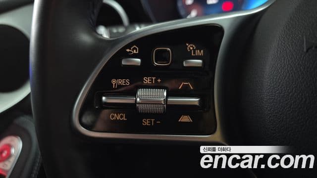 Mercedes-Benz GLC-Class 2020 — Şəkil 16/20