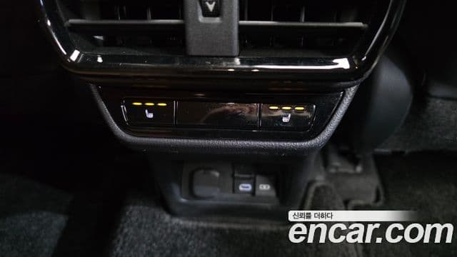 Lexus NX350h 2023 — Фото 18/20