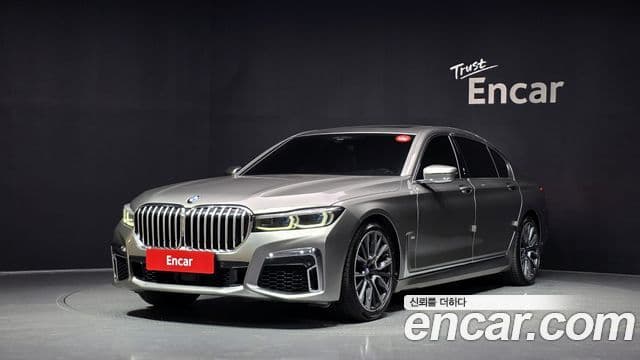 BMW 7 Series 2021 — ფოტო 1/20