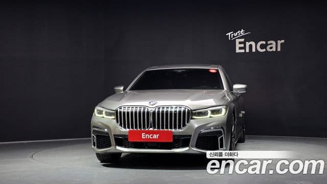 BMW 7 Series 2021 — ფოტო 3/20