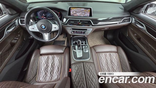 BMW 7 Series 2021 — ფოტო 7/20