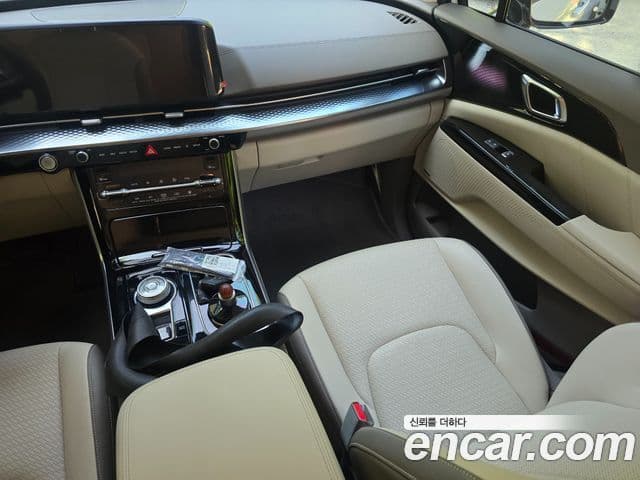 Kia Carnival 2022 — ფოტო 11/20