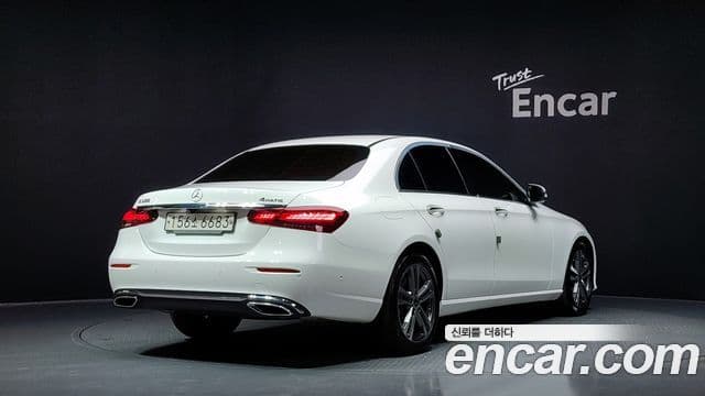 Mercedes-Benz E-Class 2022 — Şəkil 2/20
