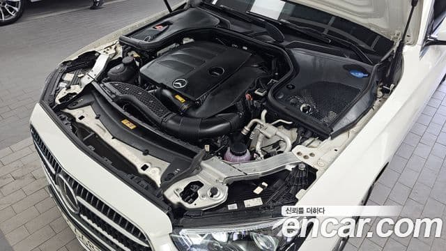 Mercedes-Benz E-Class 2022 — Şəkil 6/20