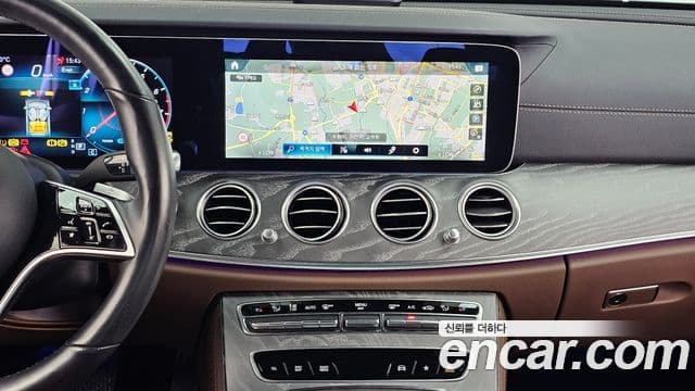 Mercedes-Benz E-Class 2022 — Şəkil 14/20