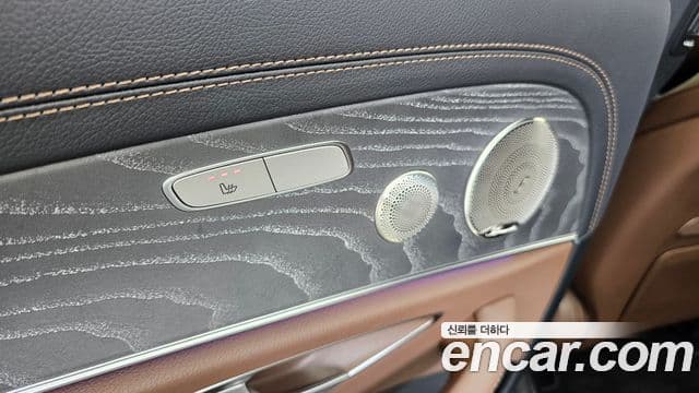 Mercedes-Benz E-Class 2022 — Şəkil 19/20