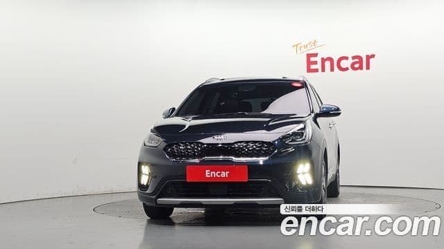 Kia Niro 2020 — ფოტო 3/20