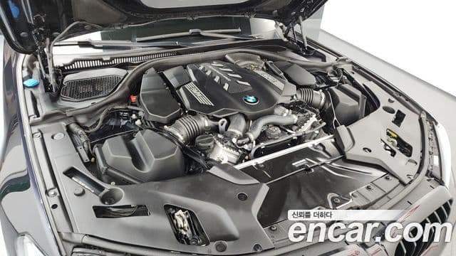 BMW 5 Series 2023 — ფოტო 6/20