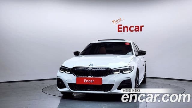 BMW 3 Series 2022 — ფოტო 3/20