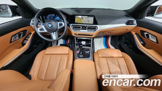 BMW 3 Series 2022 — фото 7 из 20