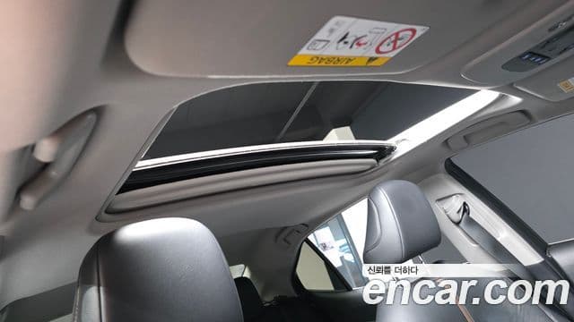 Toyota Camry 2018 — Şəkil 16/37