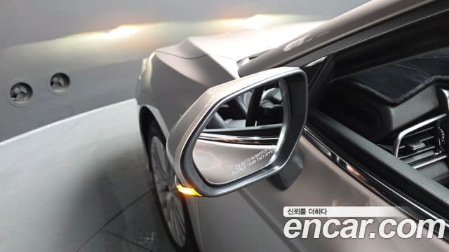 Toyota Camry 2018 — Şəkil 14/37