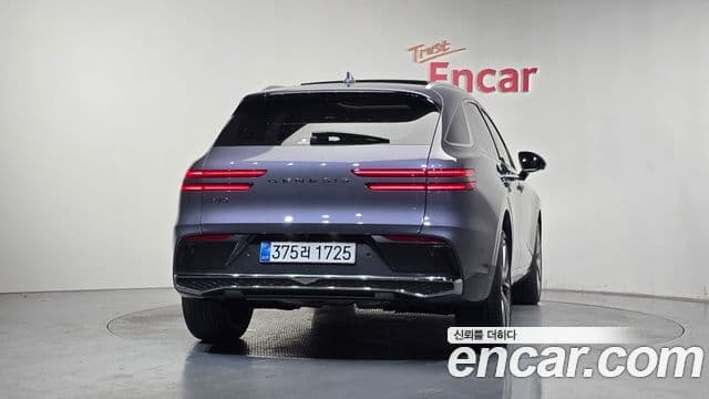 Genesis GV70 2025 — Şəkil 3/20