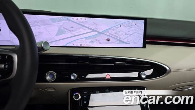Genesis GV70 2025 — Şəkil 13/20