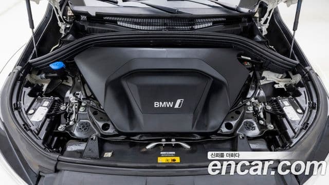 BMW iX1 2023 — ფოტო 17/20