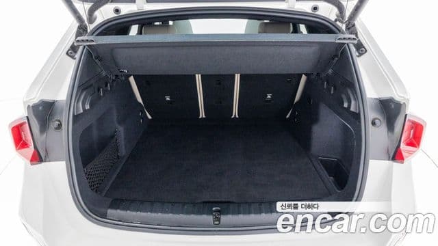 BMW iX1 2023 — ფოტო 10/20