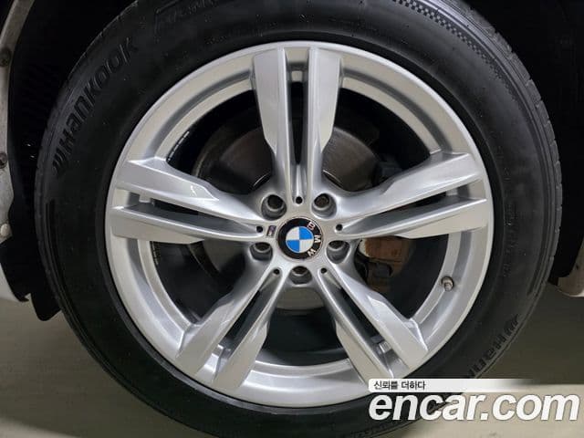 BMW X5 2018 — ფოტო 6/32