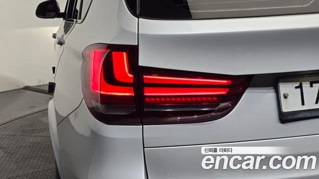 BMW X5 2018 — ფოტო 10/32