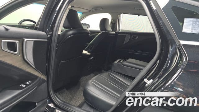 Kia K8 2021 — ფოტო 11/20